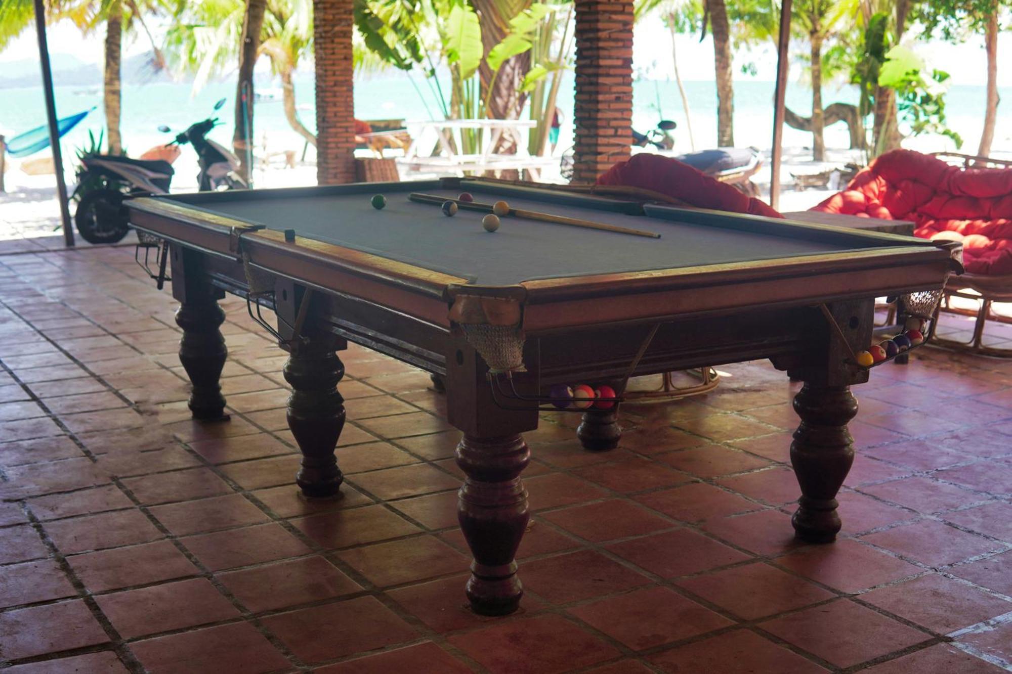 Koh Rong Beach Hostel And Bungalows Kaoh Touch Bagian luar foto