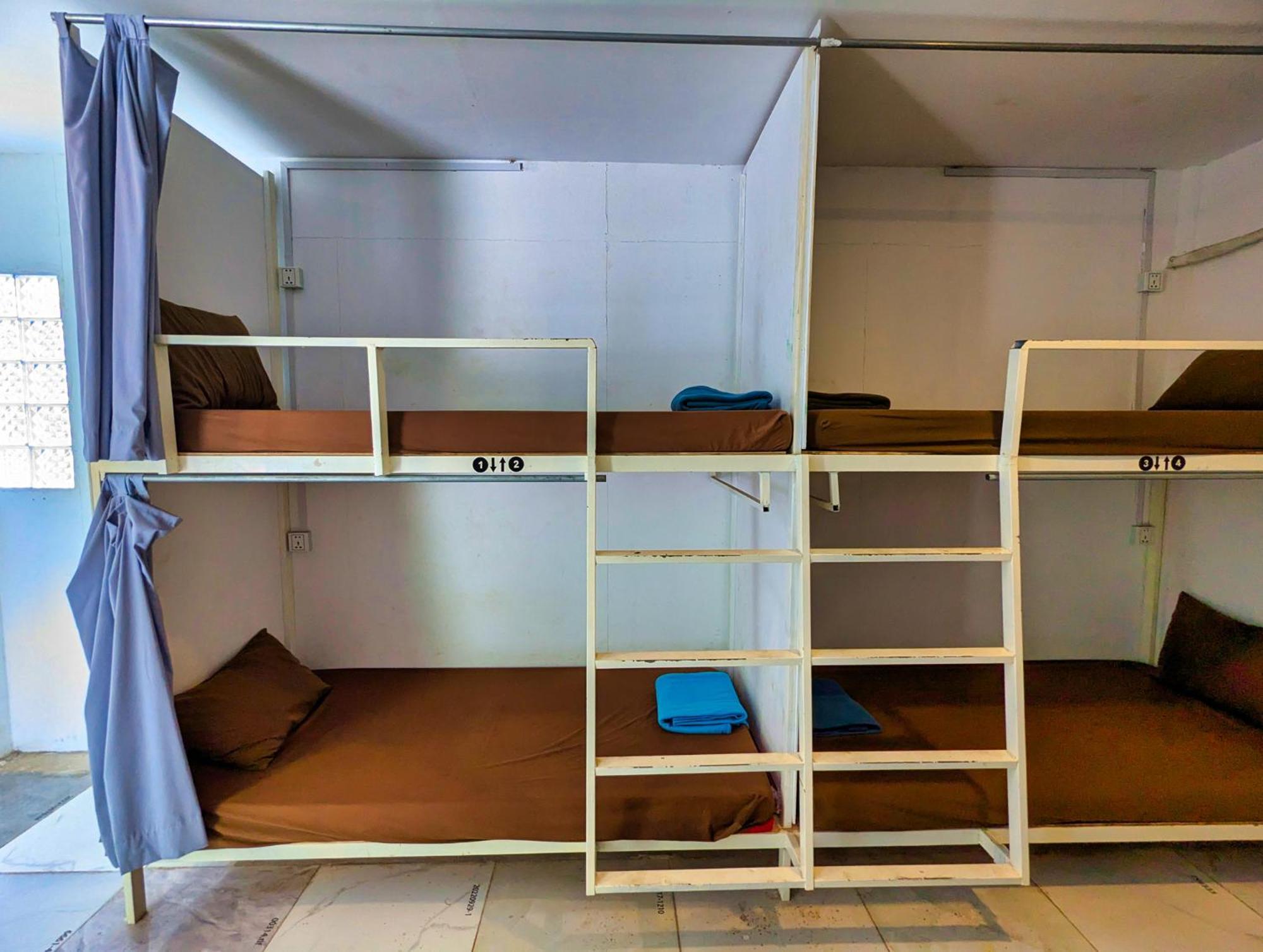 Koh Rong Beach Hostel And Bungalows Kaoh Touch Bagian luar foto