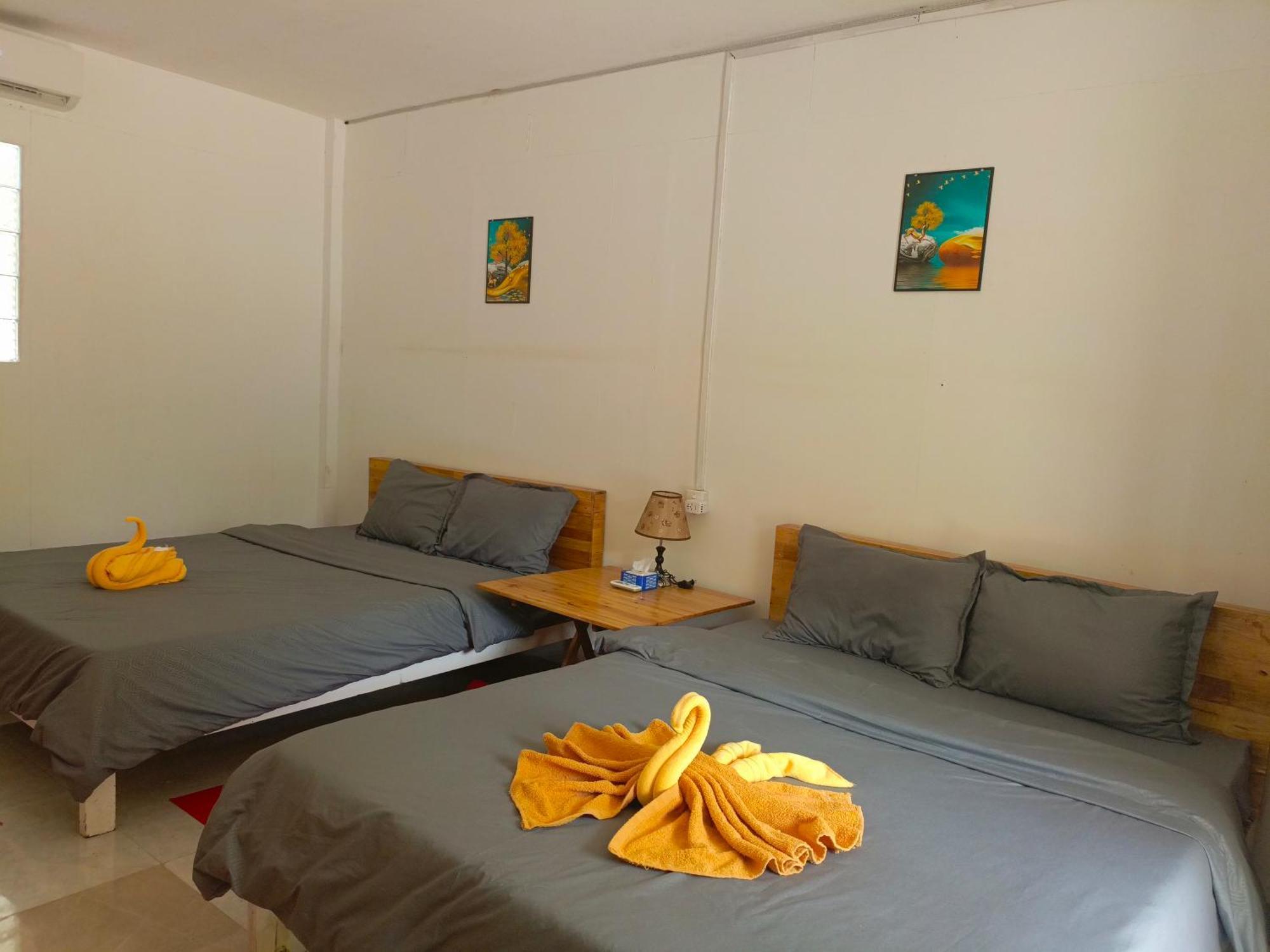 Koh Rong Beach Hostel And Bungalows Kaoh Touch Bagian luar foto