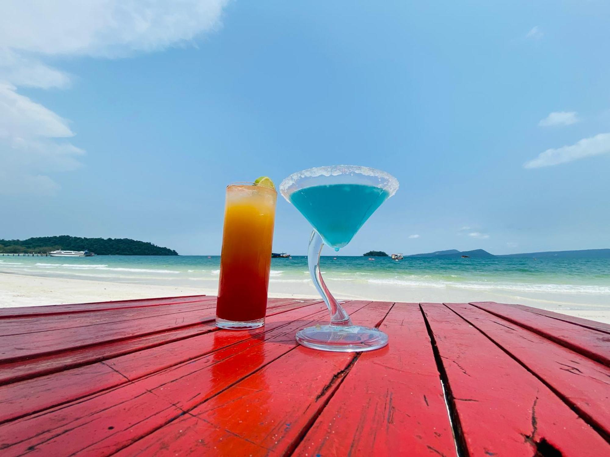 Koh Rong Beach Hostel And Bungalows Kaoh Touch Bagian luar foto