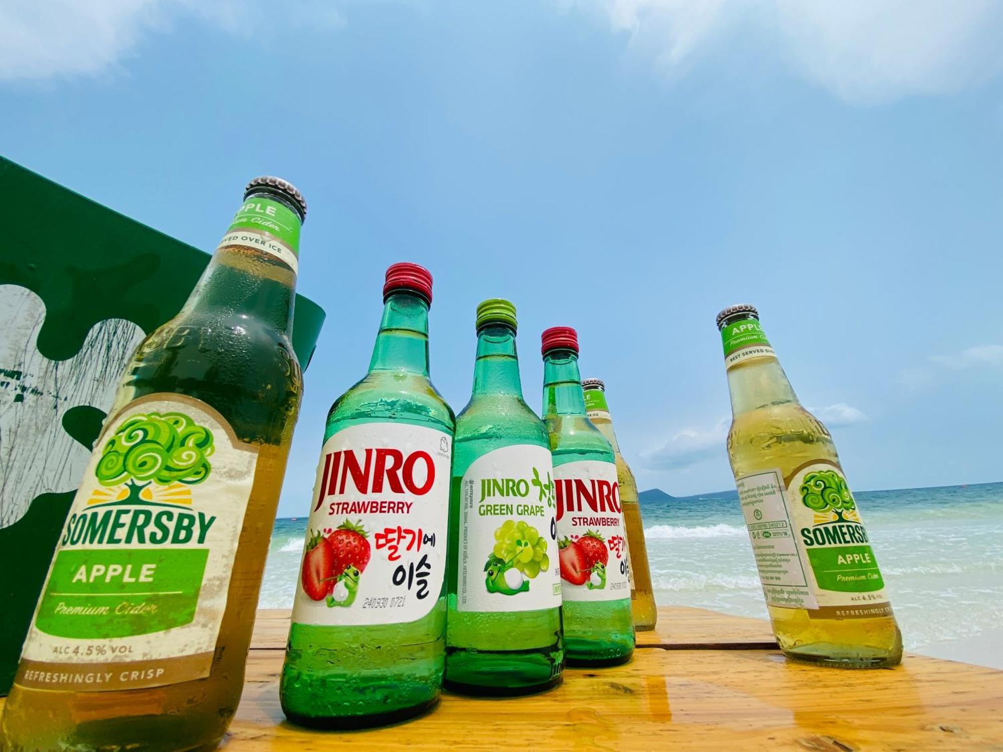 Koh Rong Beach Hostel And Bungalows Kaoh Touch Bagian luar foto