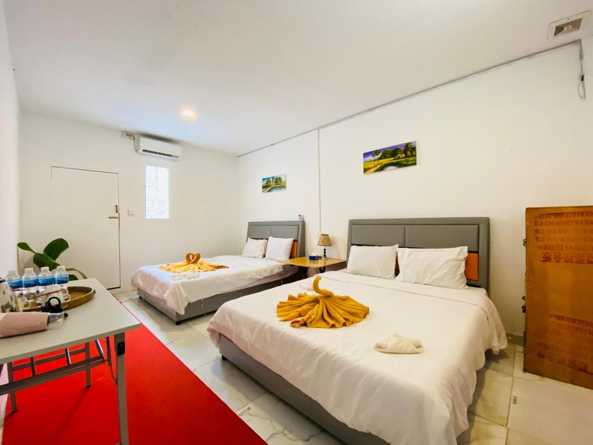 Koh Rong Beach Hostel And Bungalows Kaoh Touch Bagian luar foto