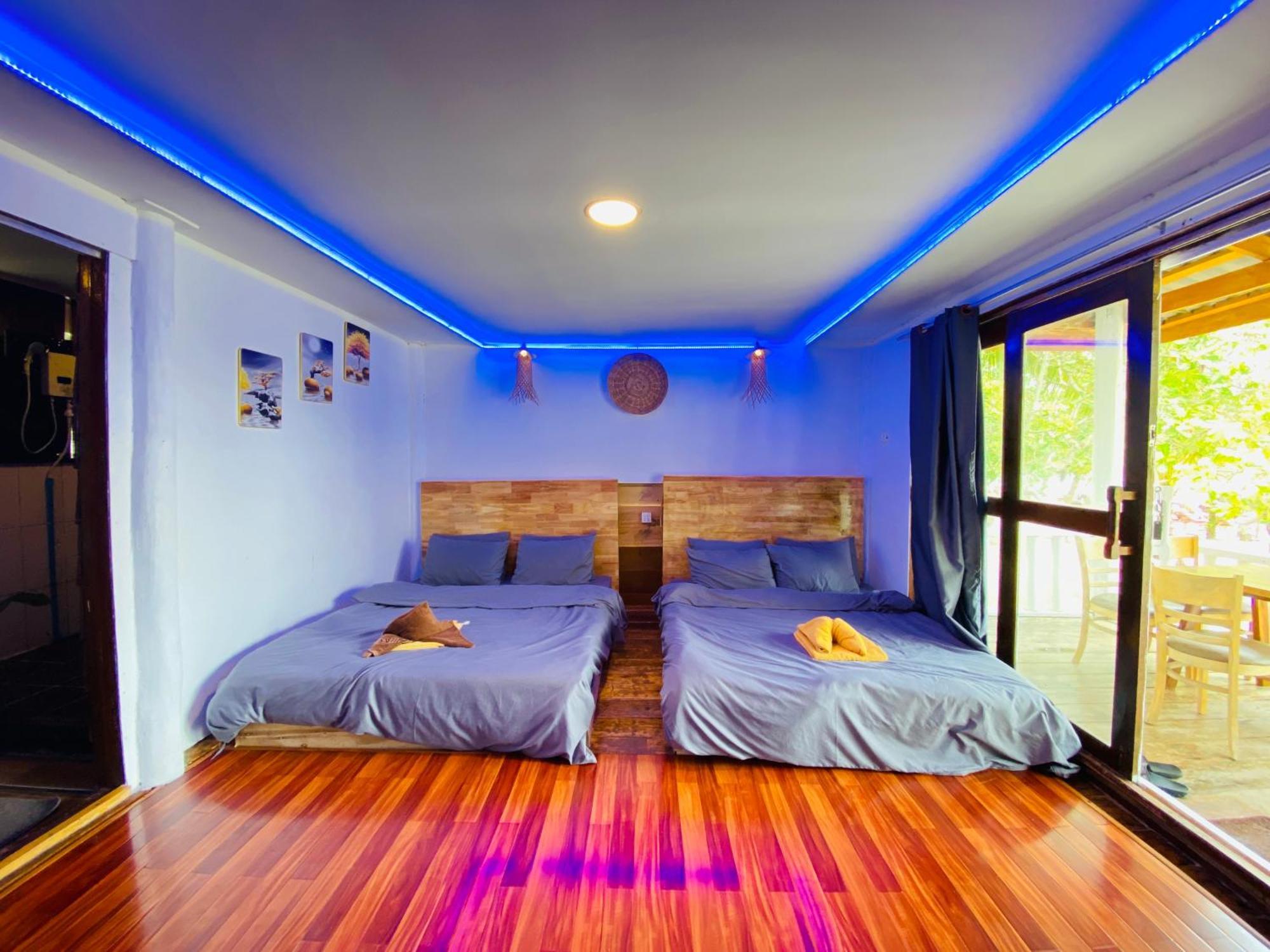 Koh Rong Beach Hostel And Bungalows Kaoh Touch Bagian luar foto