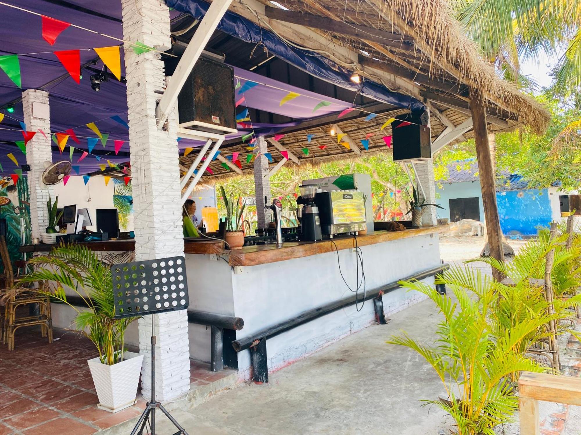 Koh Rong Beach Hostel And Bungalows Kaoh Touch Bagian luar foto